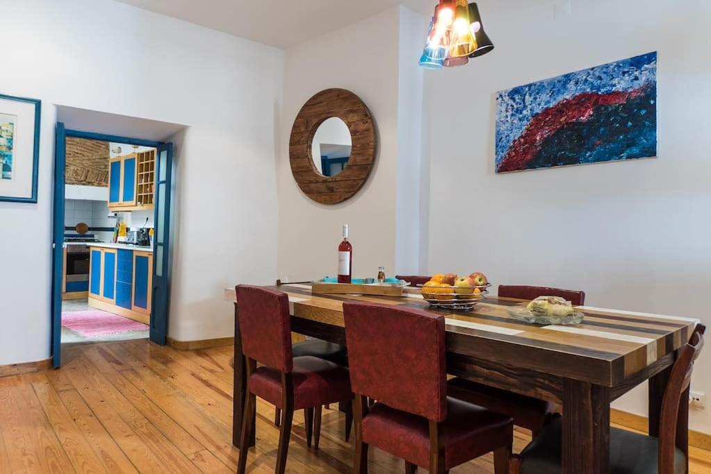 Magnificent Historical City Centre Apart With Terrace Lisboa Exteriör bild