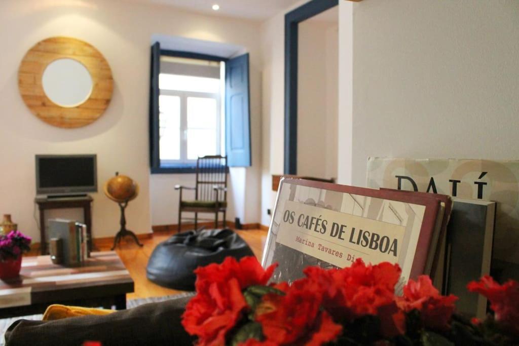 Magnificent Historical City Centre Apart With Terrace Lisboa Exteriör bild
