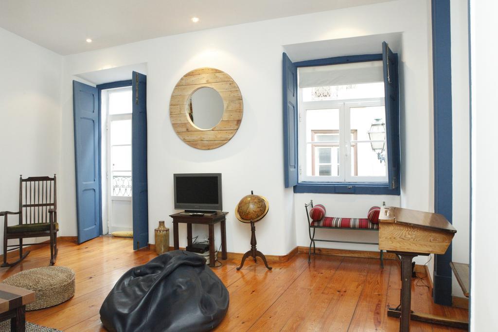Magnificent Historical City Centre Apart With Terrace Lisboa Exteriör bild